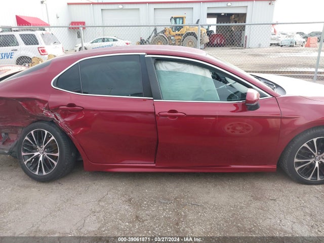 Toyota CAMRY SE 2018 4T1B11HK3JU678099 Image 13