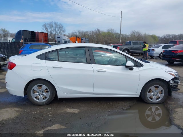 Chevrolet Cruze Ls Auto 2017 3G1BC5SM2HS554621 Image 14