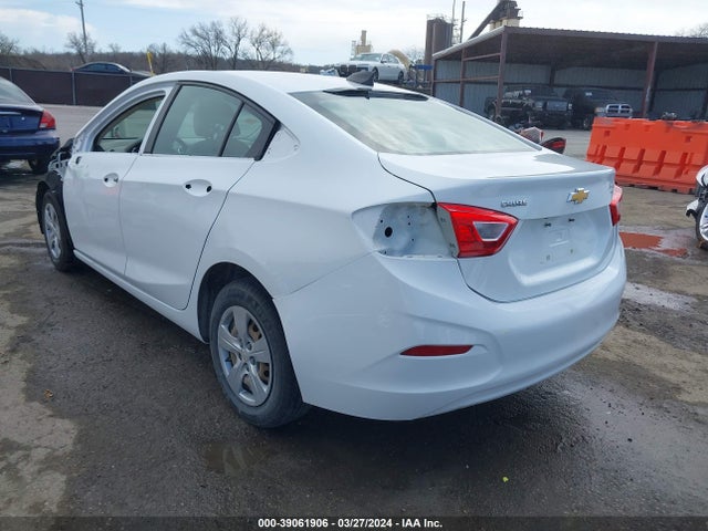 Chevrolet Cruze Ls Auto 2017 3G1BC5SM2HS554621 Image 3