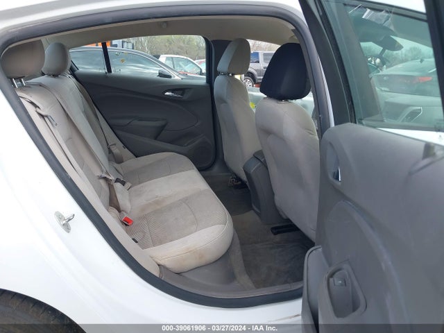 Chevrolet Cruze Ls Auto 2017 3G1BC5SM2HS554621 Image 8