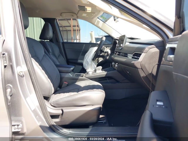 JA4J3UA83NZ017797 Mitsubishi Outlander Black Edition 2wd/se 2.5 2wd/se Launch Edition 2wd