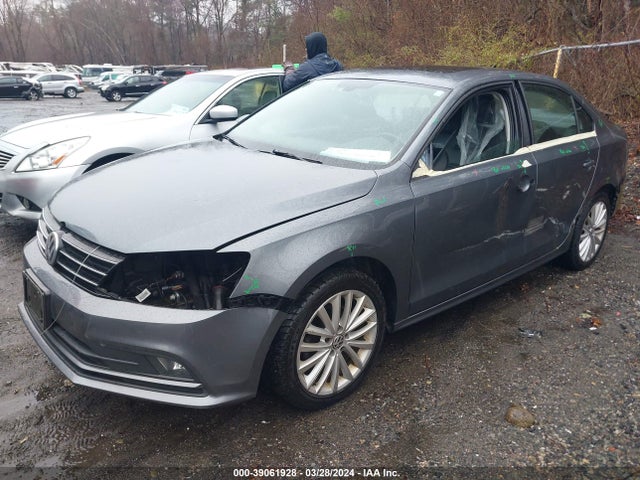 3VWL17AJ7GM335285 Volkswagen Jetta 1.8t Sel