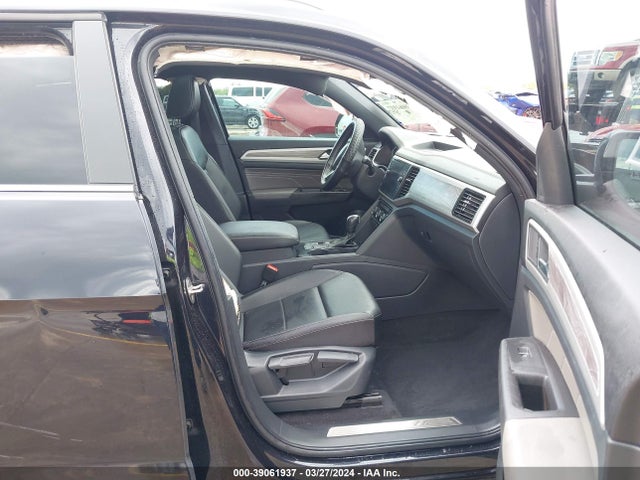 1V2JE2CAXNC227920 Volkswagen Atlas Cross Sport 3.6l V6 Se W/technology