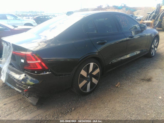 7JRH60FL6RG282296 Volvo S60 Recharge Plug-in Hybrid T8 Plus Dark Theme