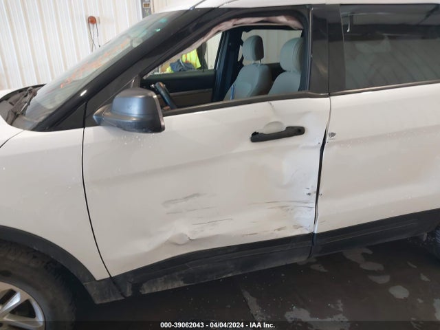 Ford Explorer 2017 1FM5K8B84HGB23171 Image 6