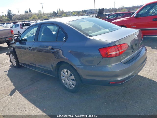 3VW2K7AJ0FM424011 Volkswagen Jetta 2.0l S