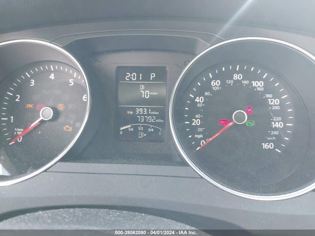 3VW2K7AJ0FM424011 Volkswagen Jetta 2.0l S