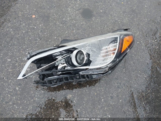 Hyundai SONATA SE 2015 5NPE24AF3FH121157 Image 12