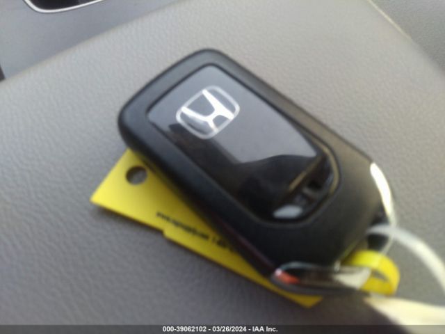 1HGCV1F18KA053693 Honda ACCORD LX