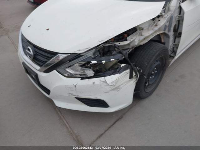Nissan Altima 2.5 S 2017 1N4AL3AP5HC195165 Image 14
