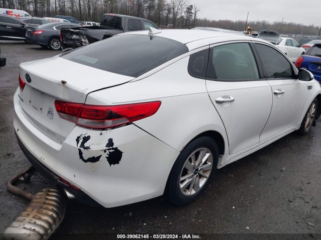 KIA Optima Lx 2016 5XXGT4L32GG036526 Image 4
