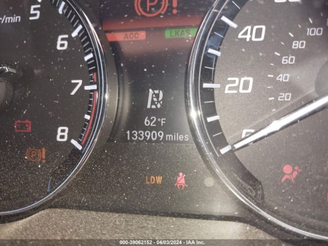 JH4KC1F98FC001768 Acura RLX