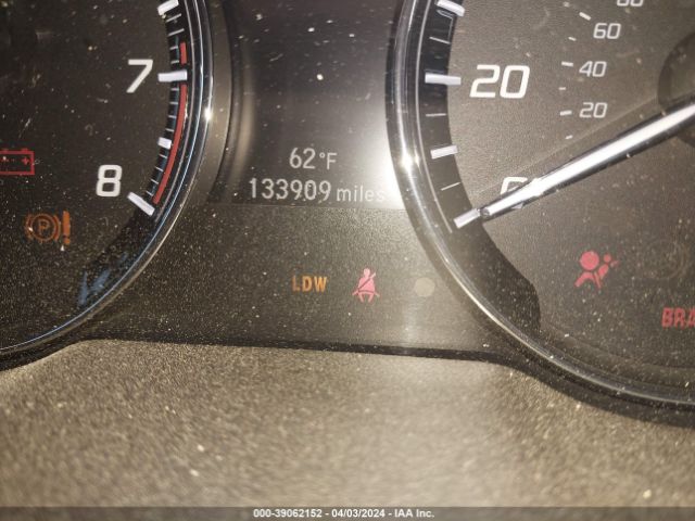 JH4KC1F98FC001768 Acura RLX