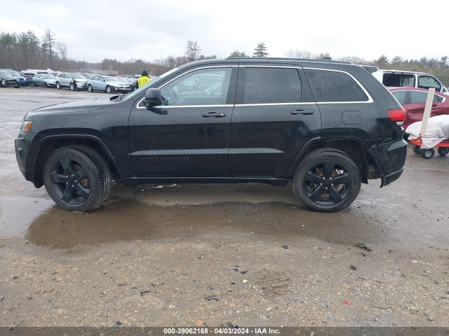 1C4RJFAG8FC134717 Jeep Grand Cherokee Altitude