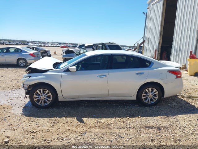 Nissan Altima 2.5 S 2014 1N4AL3AP5EN245577 Image 15