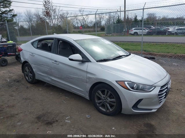 Hyundai ELANTRA SEL 2018 5NPD84LF5JH293075 Image 1