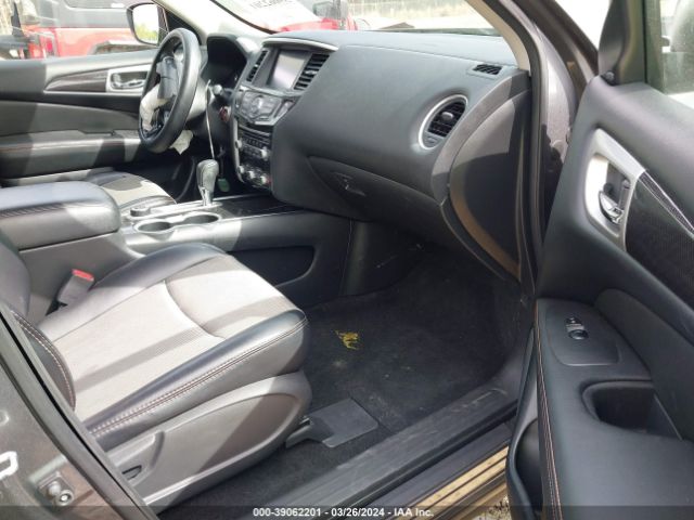 5N1DR2MMXKC623588 Nissan Pathfinder Sv