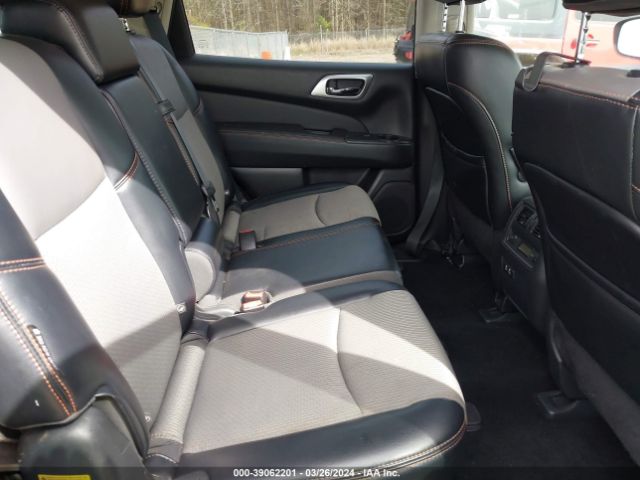 5N1DR2MMXKC623588 Nissan Pathfinder Sv