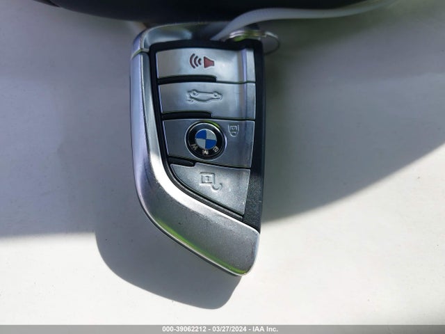 WBAJA9C54KB389369 BMW 530e Iperformance