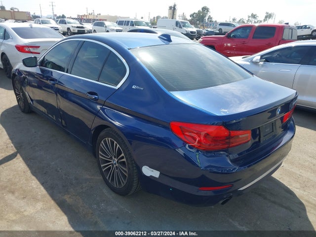 WBAJA9C54KB389369 BMW 530e Iperformance