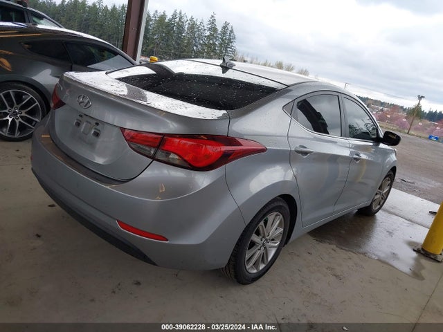 Hyundai ELANTRA SE 2015 5NPDH4AE8FH577379 Image 4