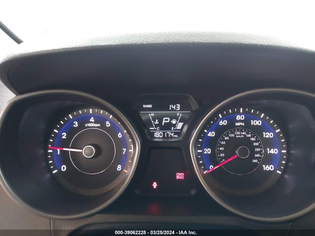 Hyundai ELANTRA SE 2015 5NPDH4AE8FH577379 Image 7