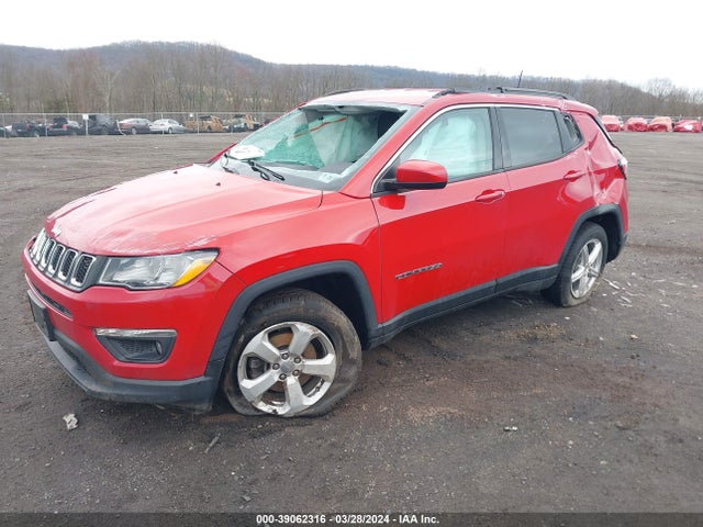 3C4NJDBB8KT836279 Jeep Compass Latitude 4x4