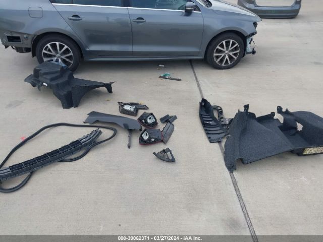 3VWDB7AJXHM392180 Volkswagen Jetta 1.4t Se