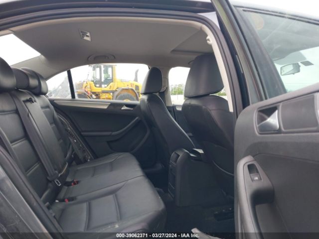 3VWDB7AJXHM392180 Volkswagen Jetta 1.4t Se