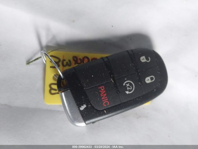 2C3CDZFJXJH293798 Dodge Challenger R/t Scat Pack