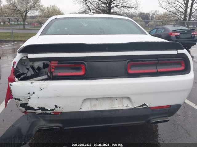 2C3CDZFJXJH293798 Dodge Challenger R/t Scat Pack