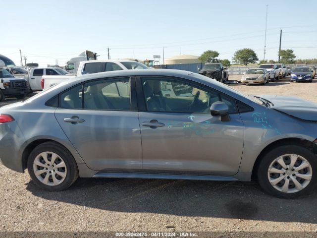 JTDEPRAE9LJ034890 Toyota COROLLA LE