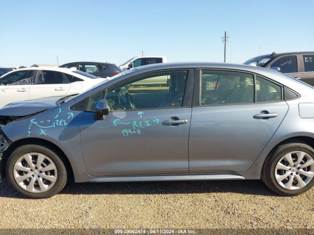 JTDEPRAE9LJ034890 Toyota COROLLA LE