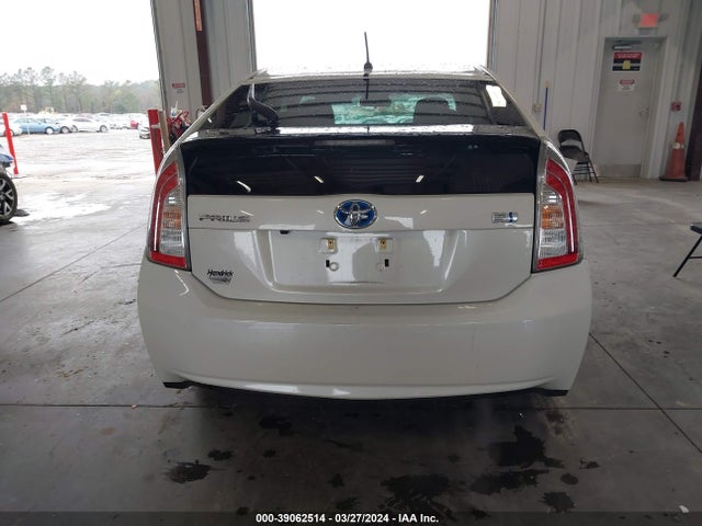 Toyota Prius Two 2015 JTDKN3DU5F0477444 Image 17