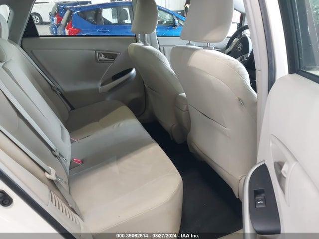 Toyota Prius Two 2015 JTDKN3DU5F0477444 Image 8