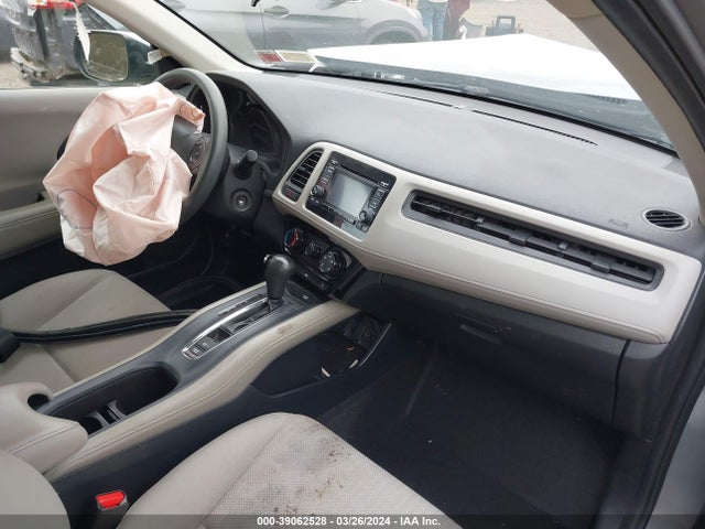 Honda HR-V LX 2018 3CZRU6H36JG708483 Image 5