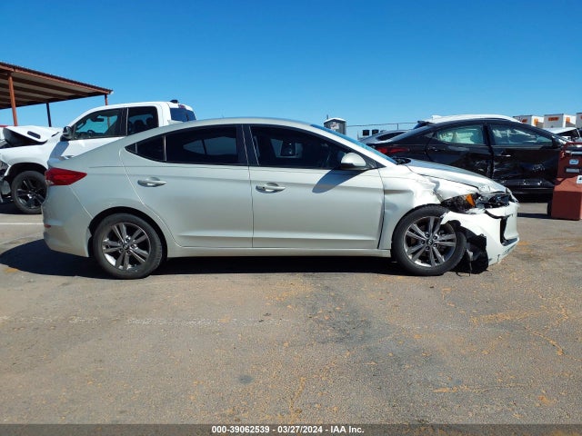 Hyundai ELANTRA SE 2017 5NPD84LF5HH040977 Image 13