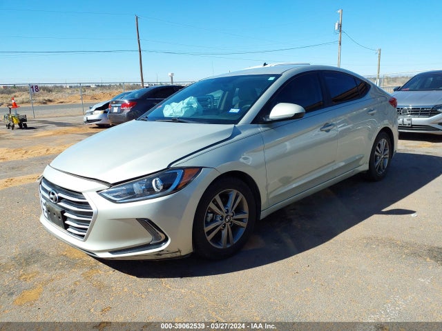 Hyundai ELANTRA SE 2017 5NPD84LF5HH040977 Image 2