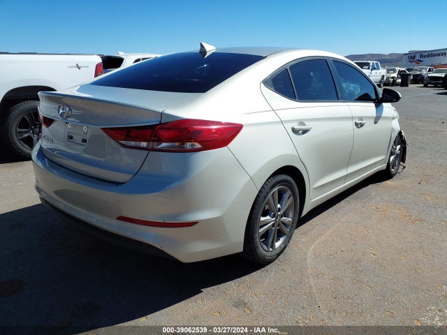 Hyundai ELANTRA SE 2017 5NPD84LF5HH040977 Image 4