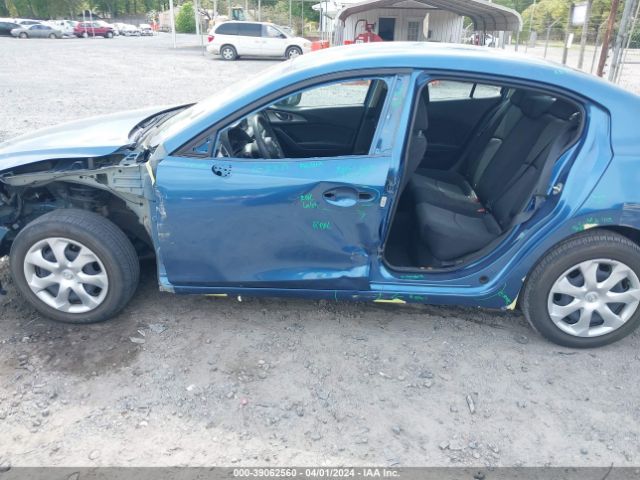 3MZBN1U71JM184495 Mazda Mazda3 Sport