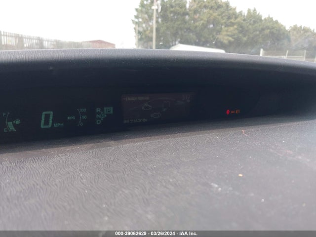 Toyota Prius Three 2015 JTDKN3DU2F1872448 Image 7