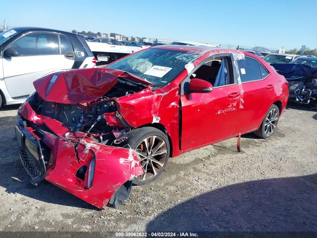 5YFBURHE4JP755158 Toyota COROLLA SE