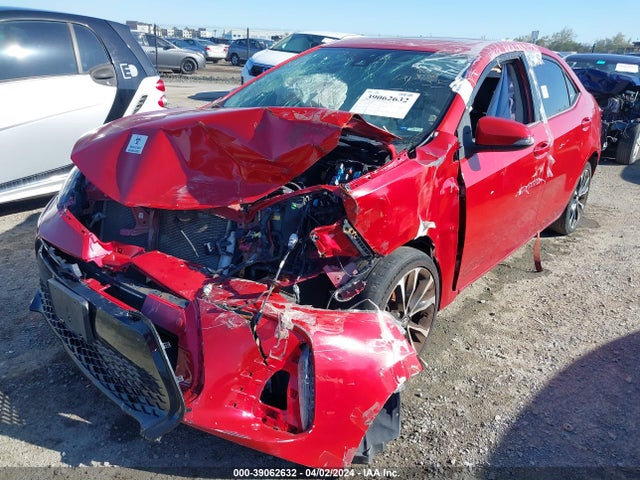 5YFBURHE4JP755158 Toyota COROLLA SE