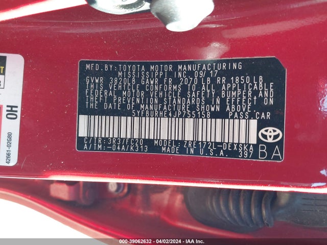 5YFBURHE4JP755158 Toyota COROLLA SE