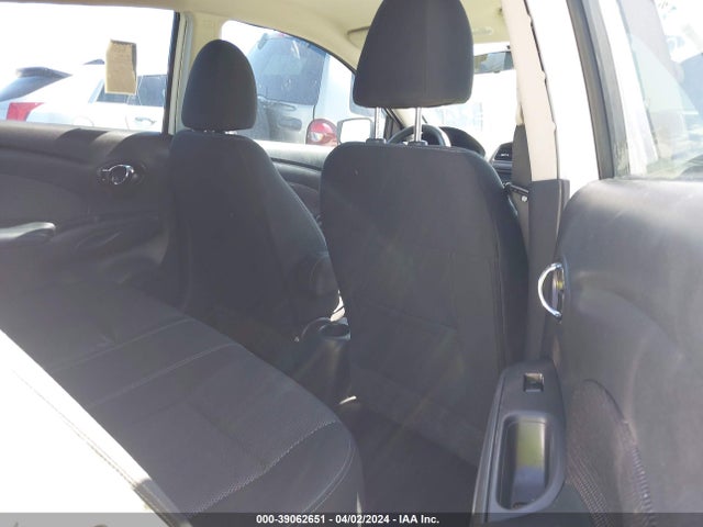 Nissan Versa 1.6 Sv 2015 3N1CN7AP6FL949201 Image 8