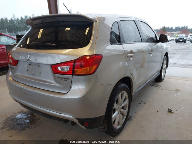 4A4AP3AU8FE014042 Mitsubishi Outlander Sport Es