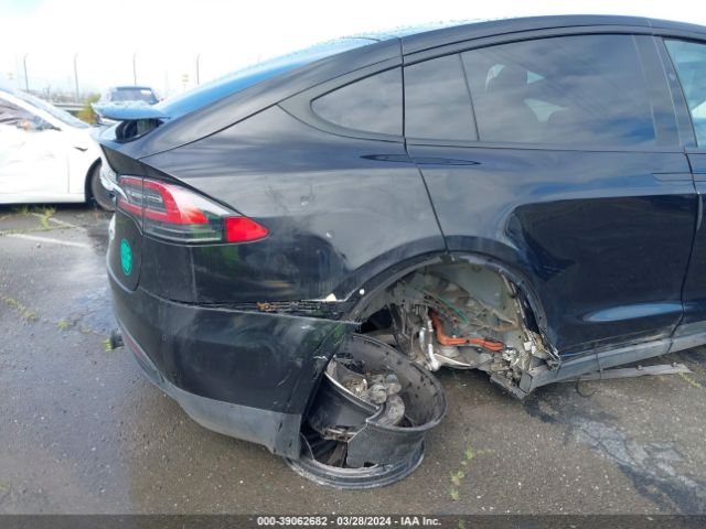 5YJXCBE25JF090163 Tesla Model X 100d/75d/p100d
