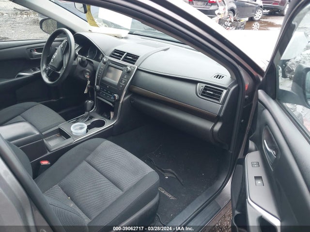 Toyota CAMRY LE 2016 4T4BF1FK3GR524835 Image 5