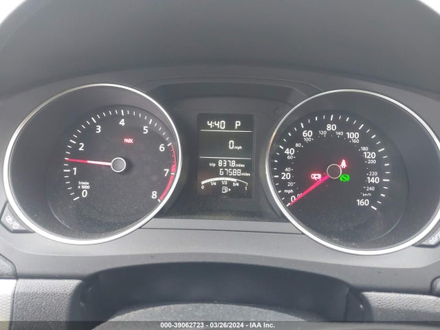 3VW2B7AJ0JM260011 Volkswagen Jetta 1.4t S