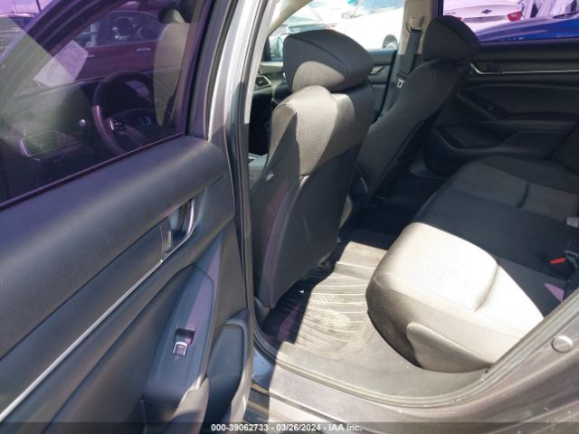 1HGCV1F11KA042227 Honda ACCORD LX